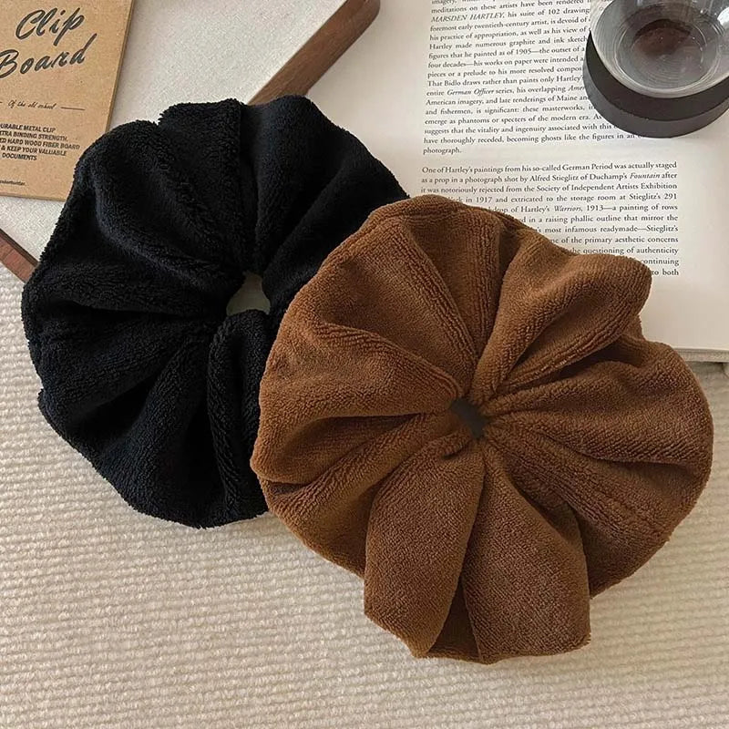 Vintage Velvet Solid Color Large Hair Scrunchies for Women Fashion High Absorbency Plush Elastic Hair Rope Ties Hair Accessoires
